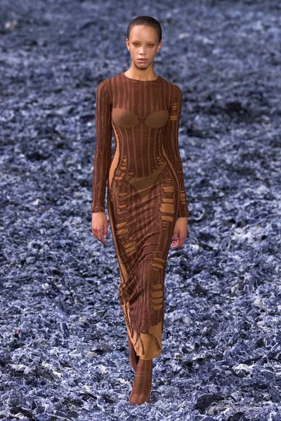 Look 47